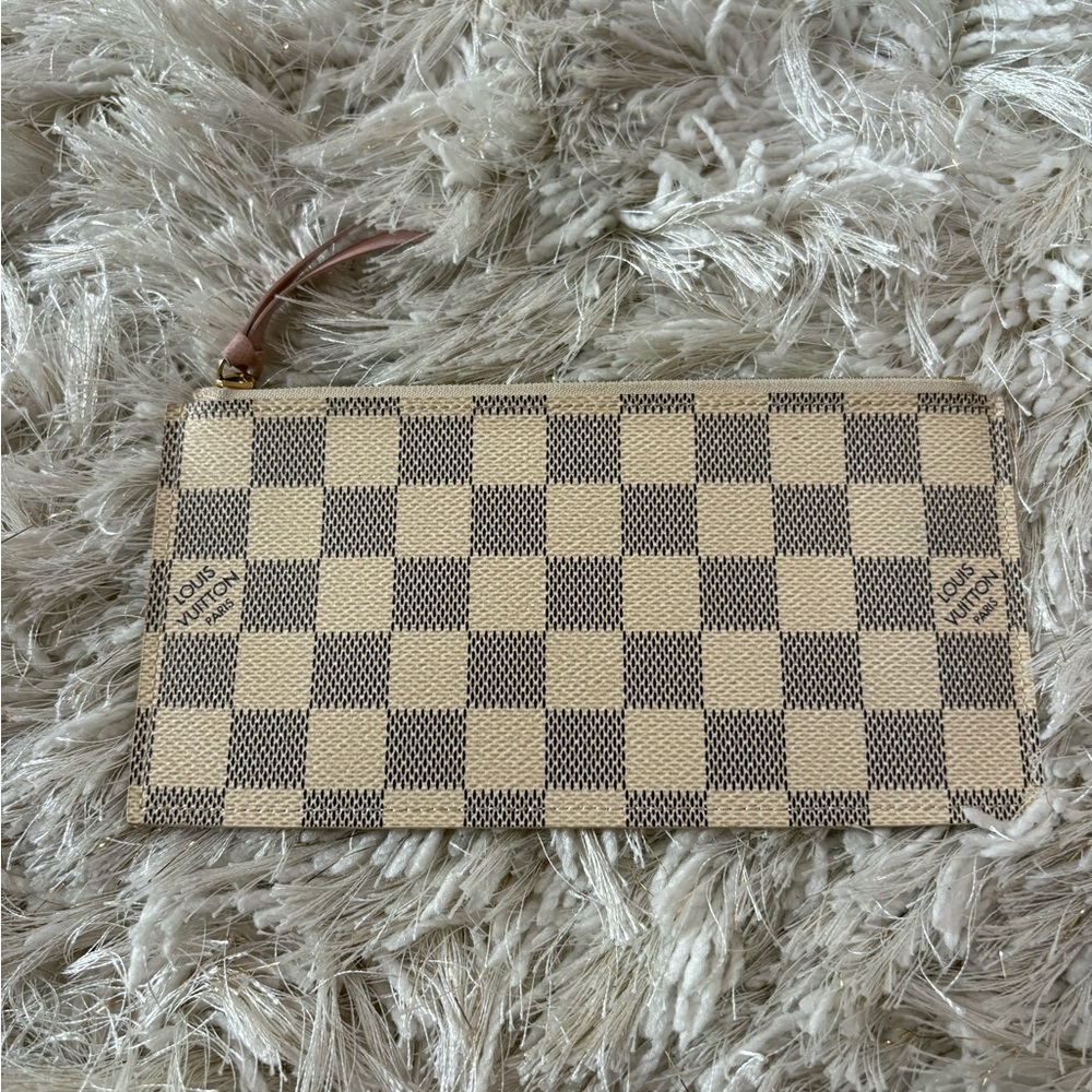 Louis Vuitton pochette felicie in the Damier azur canvas - Picture 7 of 13